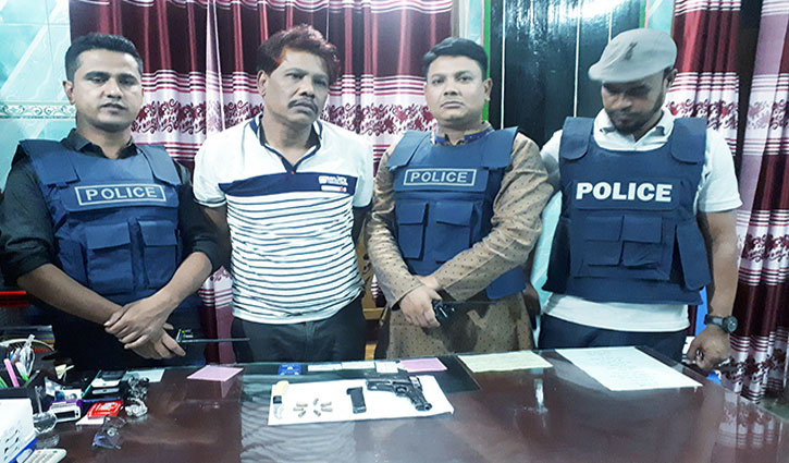 ইউপি চেয়ারম্যান মনফর ১০ দিন রিমান্ডে ইউপি চেয়ারম্যান মনফর ১০ দিন রিমান্ডে