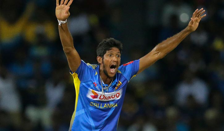 টি-টোয়েন্টিতে রাজিথার লজ্জার রেকর্ড