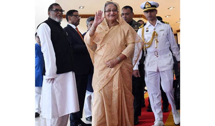 PM off to New Delhi