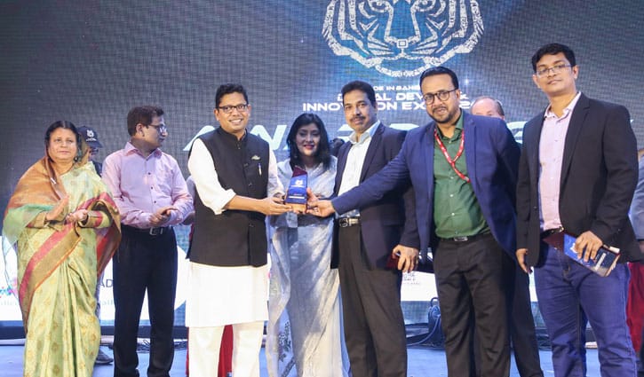 ম্যানুফ্যাকচারিং অ্যাচিভমেন্ট অ্যাওয়ার্ড পেল ওয়ালটন ম্যানুফ্যাকচারিং অ্যাচিভমেন্ট অ্যাওয়ার্ড পেল ওয়ালটন