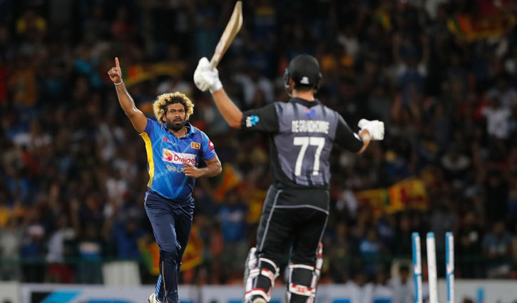 আফ্রিদির রেকর্ড ভাঙলেন মালিঙ্গা