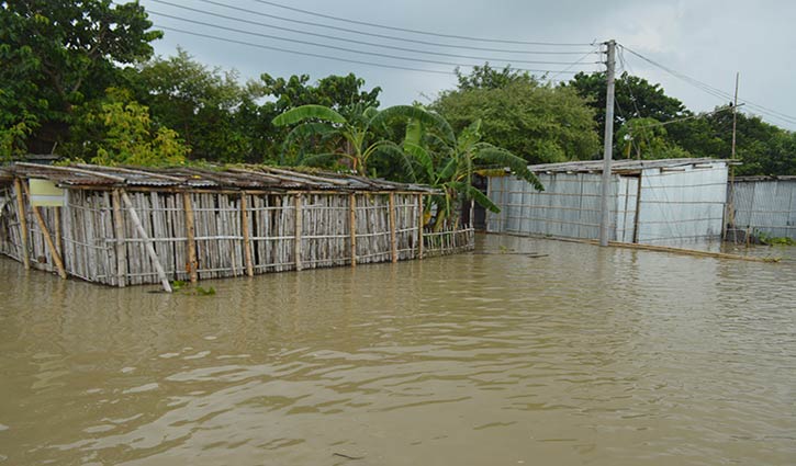 Water level in Padma River rises