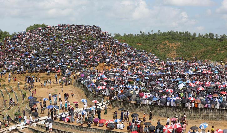 No mobile phone facilities for Rohingyas