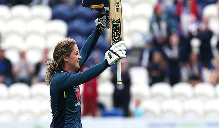 Sarah Taylor retires from international cricket