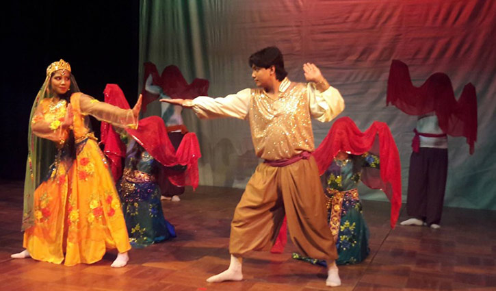 দুই সন্ধ্যায় ‘জাদুর প্রদীপ’