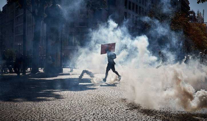 Paris climate march halted after violent clashes