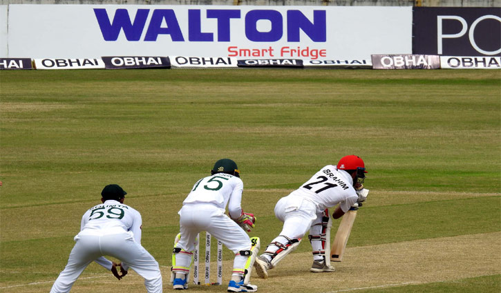 Shah, Asghar defy Bangladesh spinners