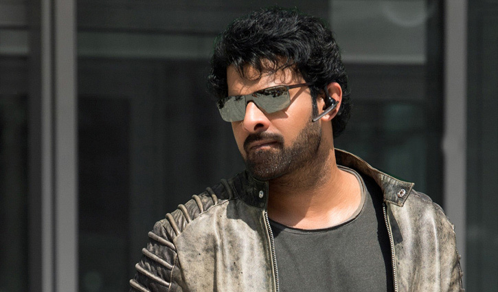 প্রত্যাশায় প্রভাসের ভয়