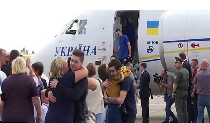 Ukraine, Russia exchange prisoners in landmark deal Ukraine, Russia exchange prisoners in landmark deal