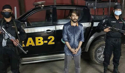 ফেসবুক লাইভে অশ্লীল অঙ্গভঙ্গির অভিযোগে রায়হান আটক