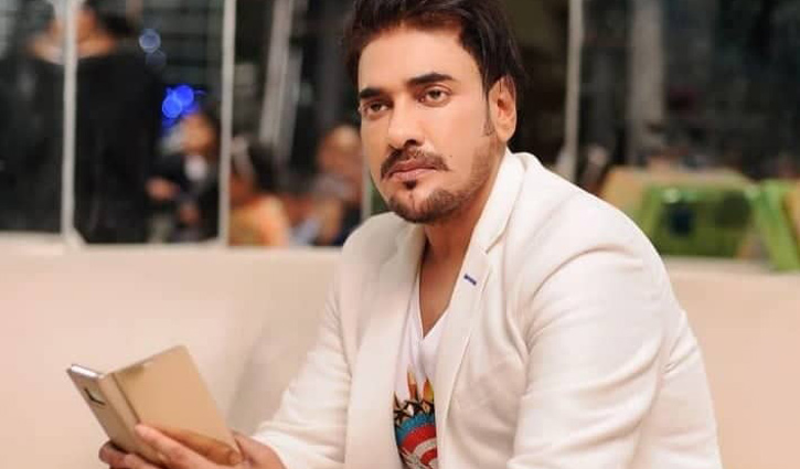 ১২৫০ ভক্ত পেলেন অনন্তর ২৫ লাখ টাকা ১২৫০ ভক্ত পেলেন অনন্তর ২৫ লাখ টাকা