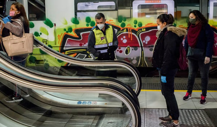 করোনা : ২০২২ সাল পর্যন্ত সামাজিক দূরত্ব বজায় রাখতে হবে