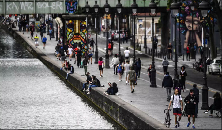 France records lowest COVID-19 daily death toll in a month