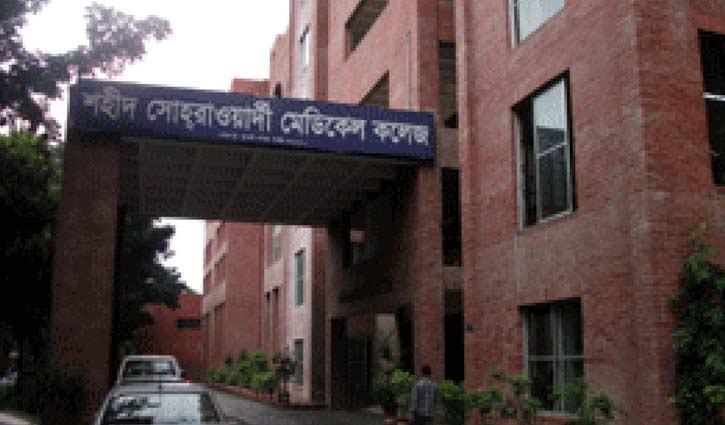 বরণ করা হবে করোনা জয়ী চিকিৎসক ও স্বাস্থ্যকর্মীদের বরণ করা হবে করোনা জয়ী চিকিৎসক ও স্বাস্থ্যকর্মীদের