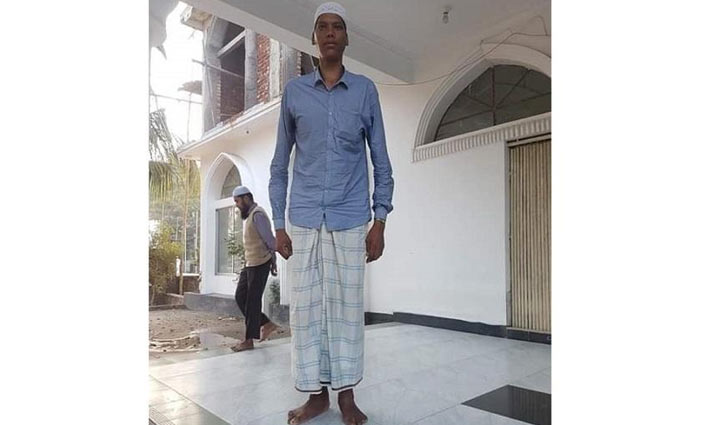 Bangladesh’s tallest man Jinnat Ali no more
