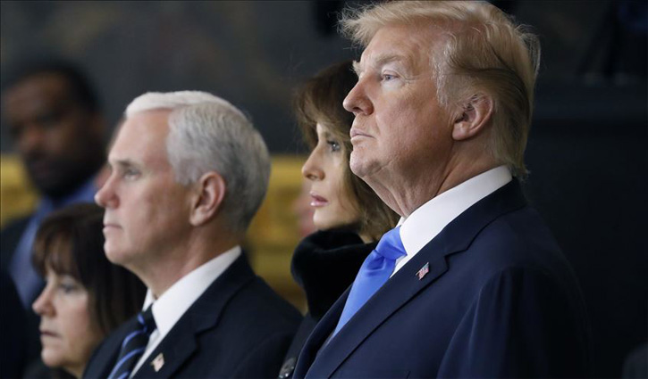 ট্রাম্পের সঙ্গে নিরাপদ দূরত্ব বজায় রাখবেন পেন্স