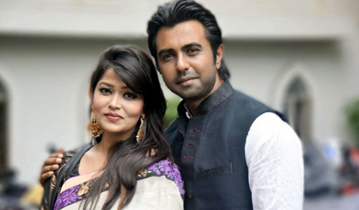 ভেঙে গেল অপূর্বর সংসার