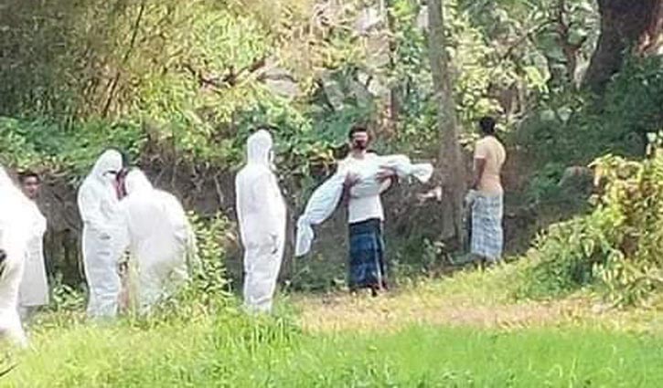 বাবাদের পিপিই লাগে না বাবাদের পিপিই লাগে না