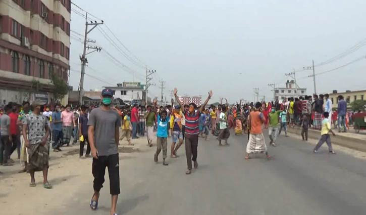 RMG workers stage demo for wage in Gazipur