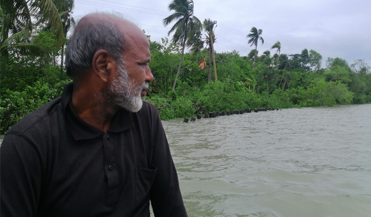 'তারাবি পড়তে পড়তে দেখি সব পানিতে তলিয়ে যাচ্ছে’