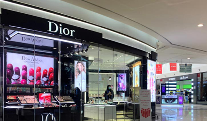 Saudi mulls strict measures to deal with virus impact