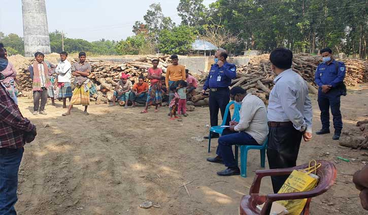 মাগুরায় ইট ভাটায় ভ্রাম্যমাণ আদালতের অভিযান, জরিমানা মাগুরায় ইট ভাটায় ভ্রাম্যমাণ আদালতের অভিযান, জরিমানা