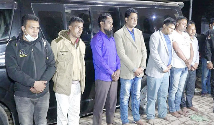 কোটি টাকার হেরোইন আটক কোটি টাকার হেরোইন আটক