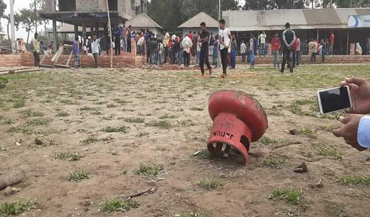 সিলিন্ডার বিস্ফোরণে পা হারানো বেলুন বিক্রেতার মৃত্যু সিলিন্ডার বিস্ফোরণে পা হারানো বেলুন বিক্রেতার মৃত্যু