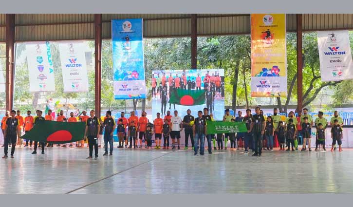 ওয়ালটন ‘৯৭/৯৯ ফুটবল টুর্নামেন্ট’ শুরু ওয়ালটন ‘৯৭/৯৯ ফুটবল টুর্নামেন্ট’ শুরু