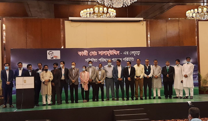 ফুটবল দলের র্যাংকিংয়ে বড় উন্নতির প্রতিশ্রুতি সালাউদ্দিনের ফুটবল দলের র্যাংকিংয়ে বড় উন্নতির প্রতিশ্রুতি সালাউদ্দিনের