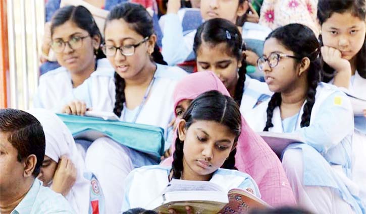 শ্রেণি মূল্যায়নে অষ্টম থেকে নবমে যাবে শিক্ষার্থীরা শ্রেণি মূল্যায়নে অষ্টম থেকে নবমে যাবে শিক্ষার্থীরা