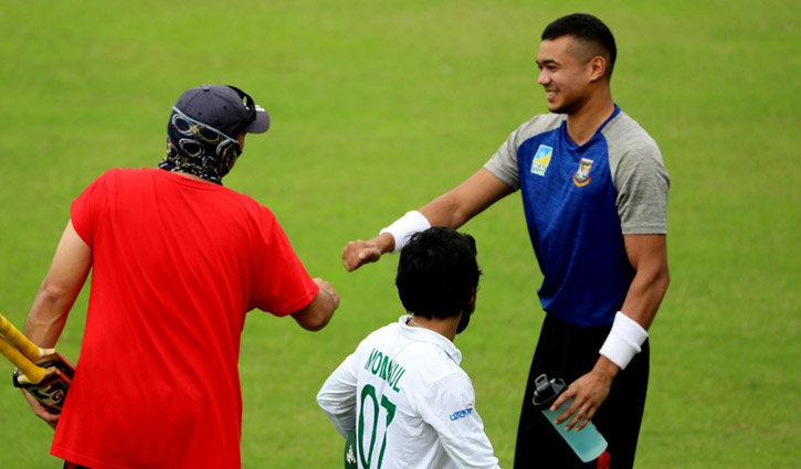 বুমরাহ-স্টার্ক-আর্চার হতে পারবেন তাসকিন!