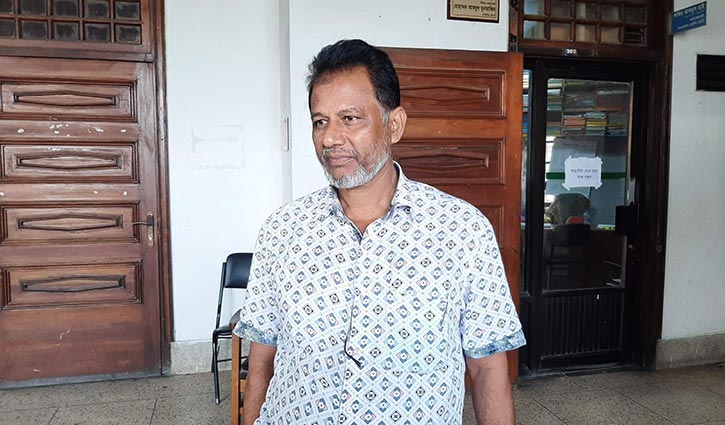 হাইকোর্টে মিন্নির বাবা হাইকোর্টে মিন্নির বাবা