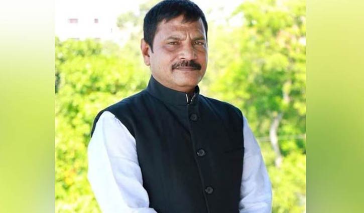 আখাউড়া পৌরসভায় নৌকার প্রার্থীর হ্যাটট্রিক জয় আখাউড়া পৌরসভায় নৌকার প্রার্থীর হ্যাটট্রিক জয়