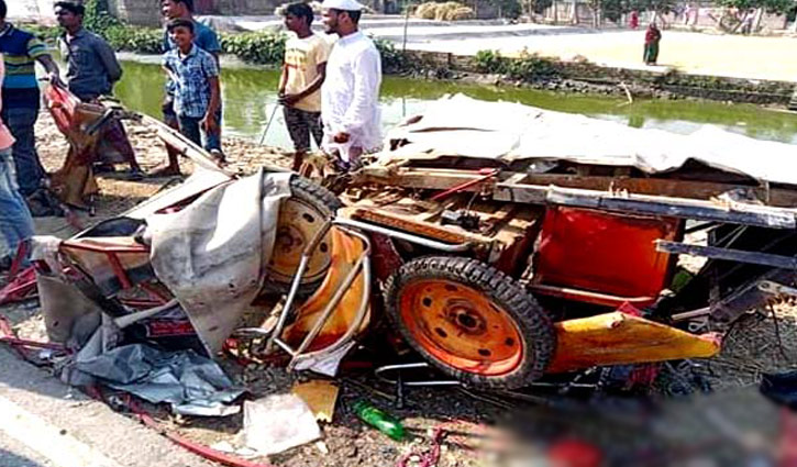 বগুড়ায় ট্রাকের ধাক্কায় নিহত ২ বগুড়ায় ট্রাকের ধাক্কায় নিহত ২