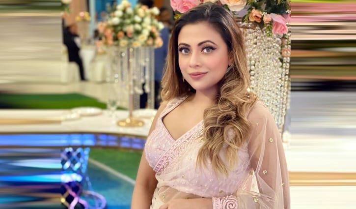 ইনস্টাগ্রামে আশা যেভাবে ধরা দেন ইনস্টাগ্রামে আশা যেভাবে ধরা দেন