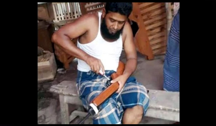 এয়ারগান মেরামতের ৩ বছর আগের ছবি নিয়ে তোলপাড় এয়ারগান মেরামতের ৩ বছর আগের ছবি নিয়ে তোলপাড়