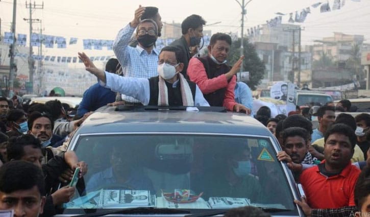 জমে উঠেছে চসিক নির্বাচনের শেষ মুহূর্তের প্রচারণা জমে উঠেছে চসিক নির্বাচনের শেষ মুহূর্তের প্রচারণা