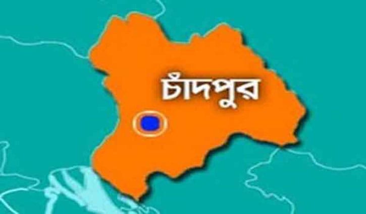 চাঁদপুরে ৬ হাজার মিটার লম্বা ফ্রান্সের পতাকা জব্দ চাঁদপুরে ৬ হাজার মিটার লম্বা ফ্রান্সের পতাকা জব্দ