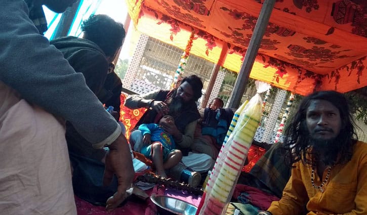 ‘ফাইলা পাগলার মেলা’ শুরু হওয়ার আগেই মাদকের ছড়াছড়ি ‘ফাইলা পাগলার মেলা’ শুরু হওয়ার আগেই মাদকের ছড়াছড়ি