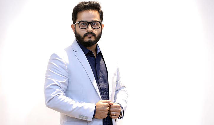 ওয়ালটন হাই-টেকের এমডি হলেন প্রকৌশলী গোলাম মুর্শেদ ওয়ালটন হাই-টেকের এমডি হলেন প্রকৌশলী গোলাম মুর্শেদ