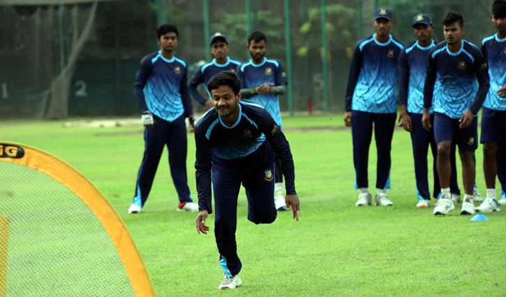 আকবর-সুমনদের ক্যাম্প শুরু হচ্ছে মঙ্গলবার আকবর-সুমনদের ক্যাম্প শুরু হচ্ছে মঙ্গলবার