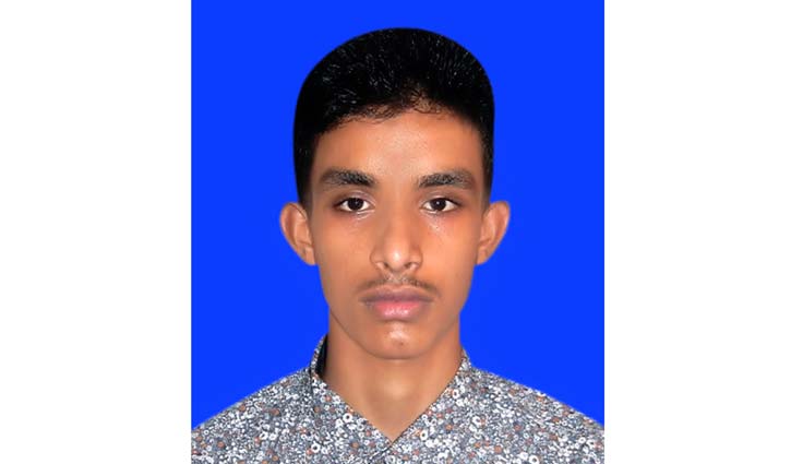 ৪ দিনেও খোঁজ মেলেনি কলেজছাত্রের ৪ দিনেও খোঁজ মেলেনি কলেজছাত্রের