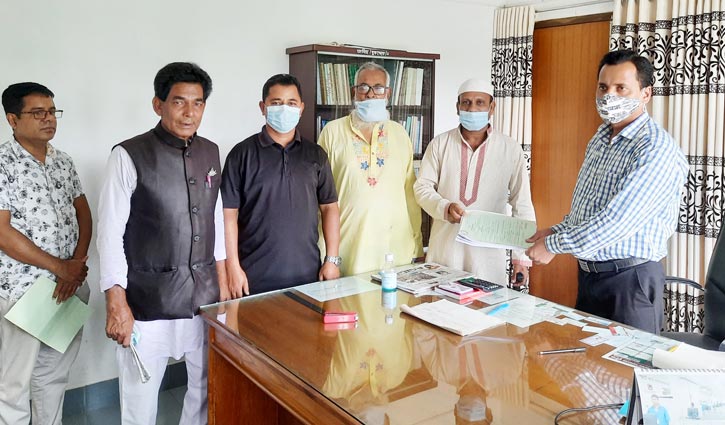 হবিগঞ্জ জেলা পরিষদের উপ-নির্বাচনে ৫ জনের মনোনয়নপত্র দাখিল হবিগঞ্জ জেলা পরিষদের উপ-নির্বাচনে ৫ জনের মনোনয়নপত্র দাখিল