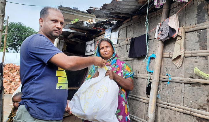 রাইজিংবিডির খবরে সেই সরিনার সহায়তায় এগিয়ে এলেন আব্বাস রাইজিংবিডির খবরে সেই সরিনার সহায়তায় এগিয়ে এলেন আব্বাস