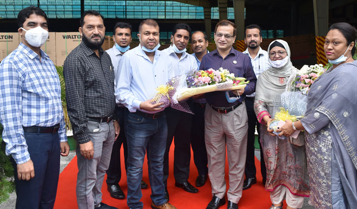 ওয়ালটন কারখানা পরিদর্শনে আইসিটি সচিব ওয়ালটন কারখানা পরিদর্শনে আইসিটি সচিব