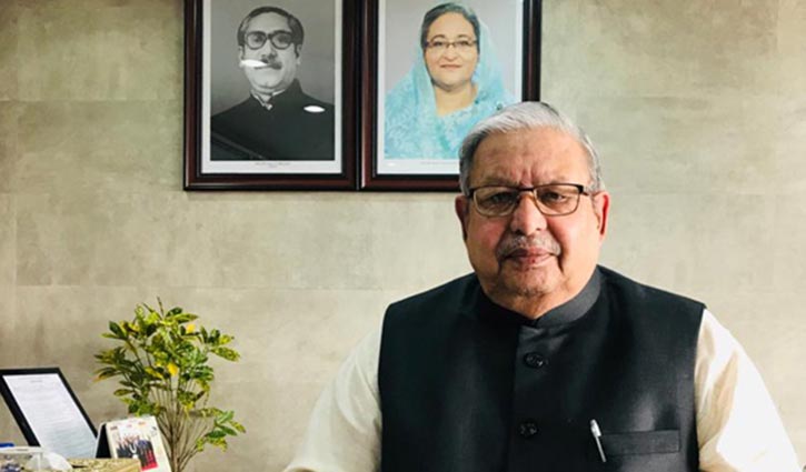 সৌদি প্রবাসীদের কাছে সোমবার পর্যন্ত সময় চাইলেন মন্ত্রী সৌদি প্রবাসীদের কাছে সোমবার পর্যন্ত সময় চাইলেন মন্ত্রী