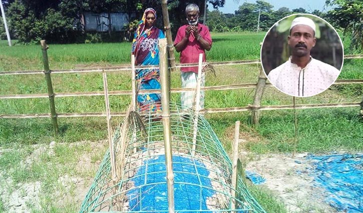এখনো বিলাপ করে কাঁদছেন জাকিরের বাবা মা এখনো বিলাপ করে কাঁদছেন জাকিরের বাবা মা