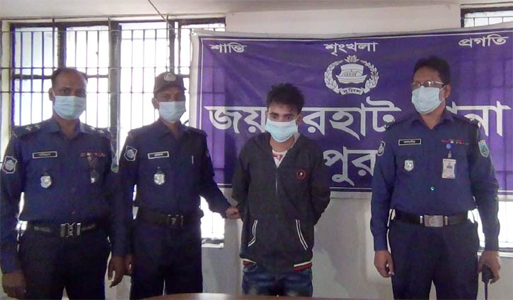 স্ত্রীকে শ্বাসরোধে হত্যার অভিযোগে স্বামী আটক স্ত্রীকে শ্বাসরোধে হত্যার অভিযোগে স্বামী আটক