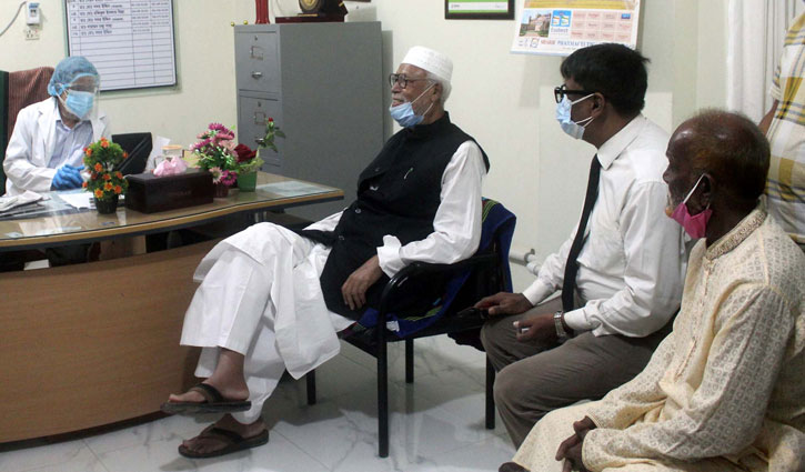 টাঙ্গাইলে দলবেঁধে ধর্ষণ: সুবিচার নিয়ে শঙ্কা কাদের সিদ্দিকর টাঙ্গাইলে দলবেঁধে ধর্ষণ: সুবিচার নিয়ে শঙ্কা কাদের সিদ্দিকর